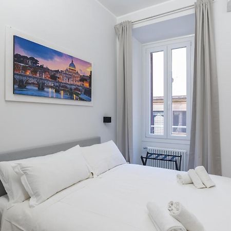 White Home Suite And Rooms Řím Exteriér fotografie