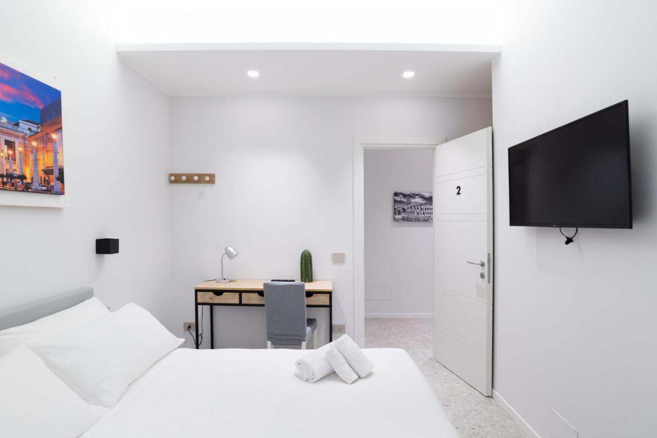 White Home Suite And Rooms Řím Exteriér fotografie