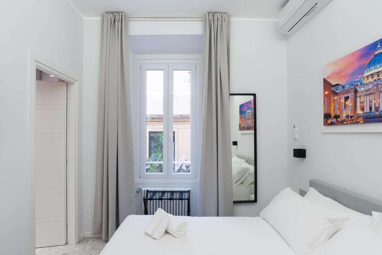 White Home Suite And Rooms Řím Exteriér fotografie