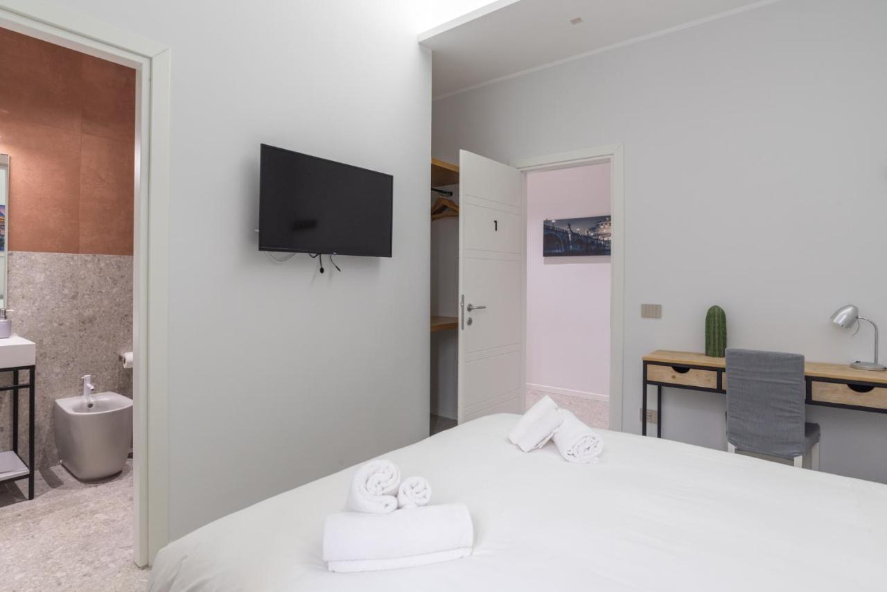 White Home Suite And Rooms Řím Exteriér fotografie